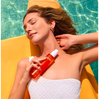 Сонцезахисний двофазний спрей для тіла з вітаміном С - Vitamin C+C  SPF 50 Bi-Phase Invisible Sunscreen Natura Bisse 200мл