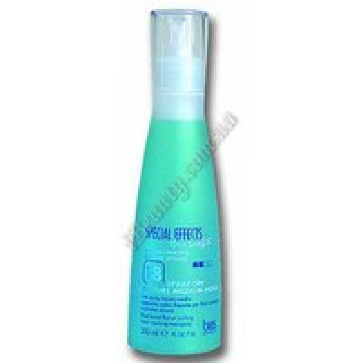 Текстурний гель-спрей середньої фіксації №18 SPRAY-ON TEXTURE MEDIUM HOLD №18 BES, 200 ml
