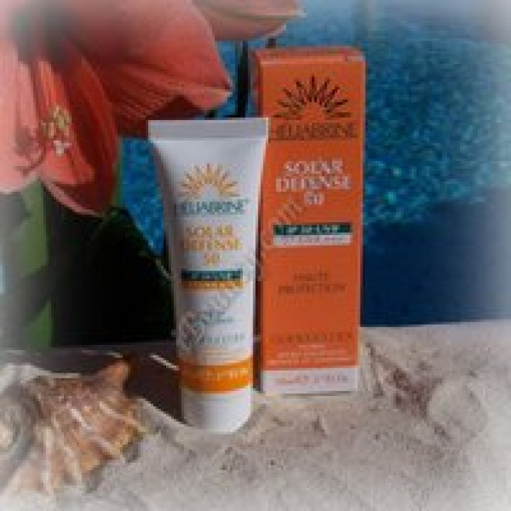 Сонцезахисний крем SPF50 - SOLAR DEFENSE SPF50 Heliabrine, 50 мл